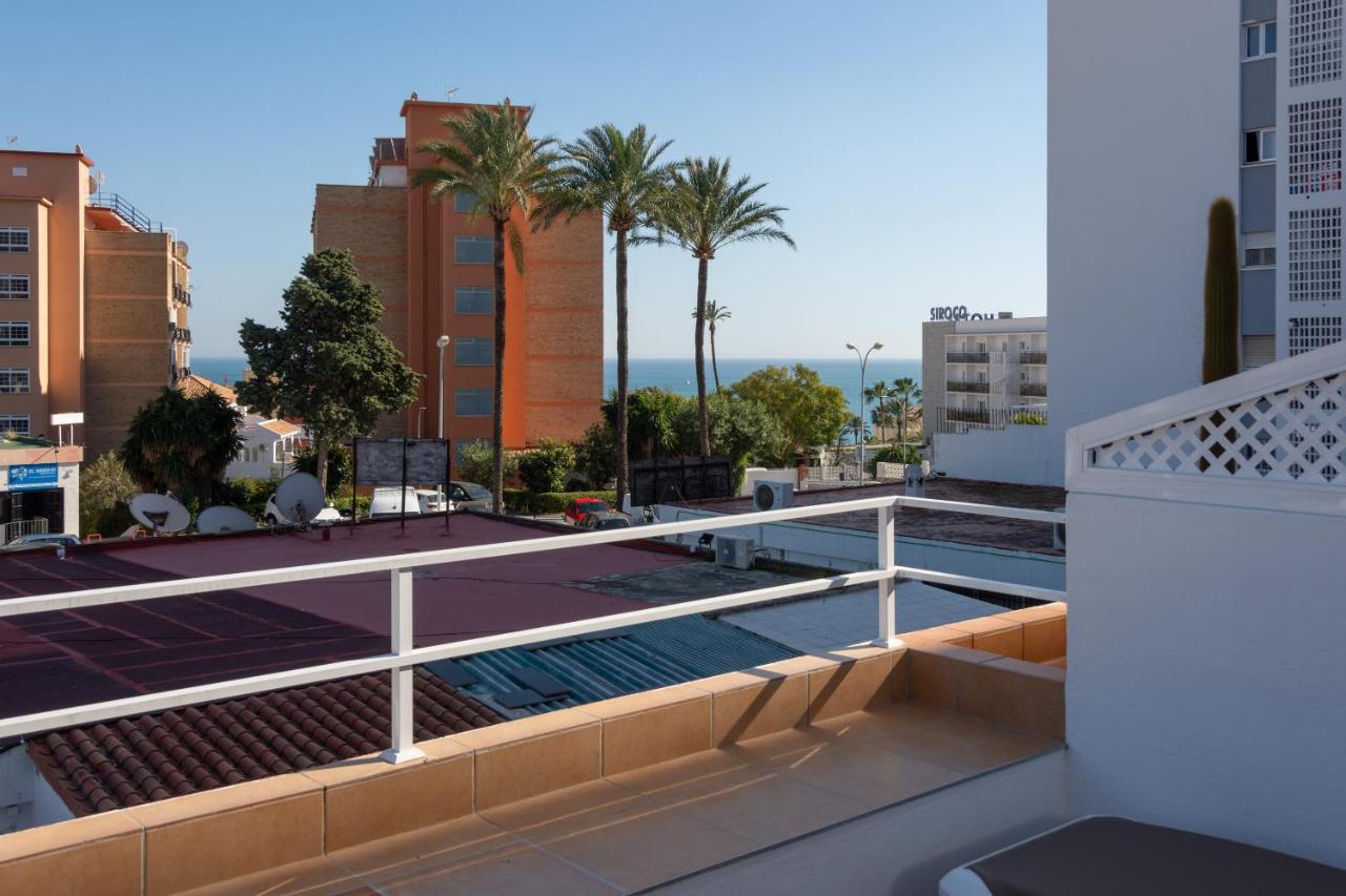 Lola Playa Puerto Marina Benalmádena Exterior foto