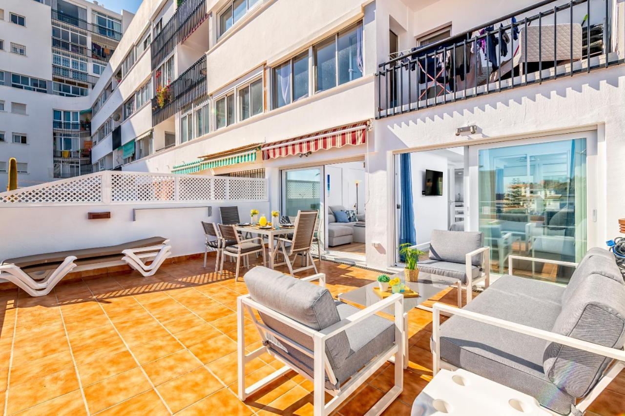 Lola Playa Puerto Marina Benalmádena Exterior foto