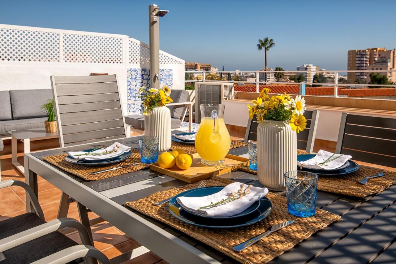 Lola Playa Puerto Marina Benalmádena Exterior foto